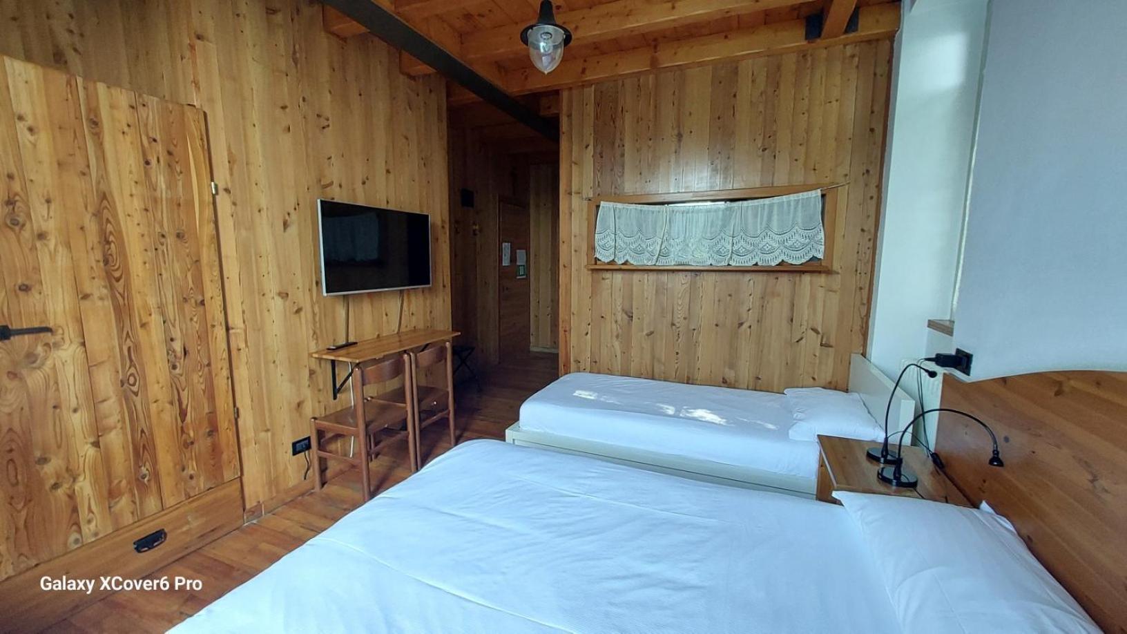 Ristorante Hotel Falchetto Brunate Εξωτερικό φωτογραφία